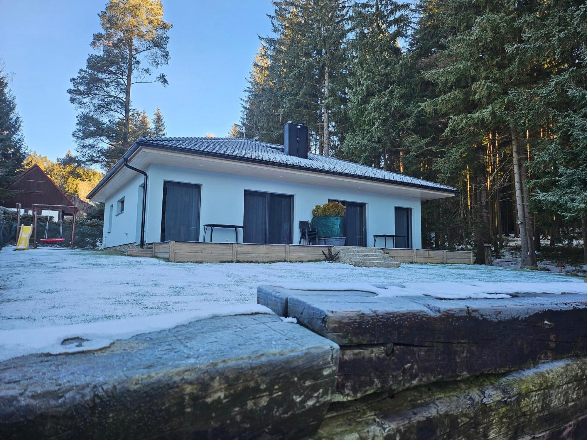 Apartmany Lipnoczech Frymburk Exterior photo